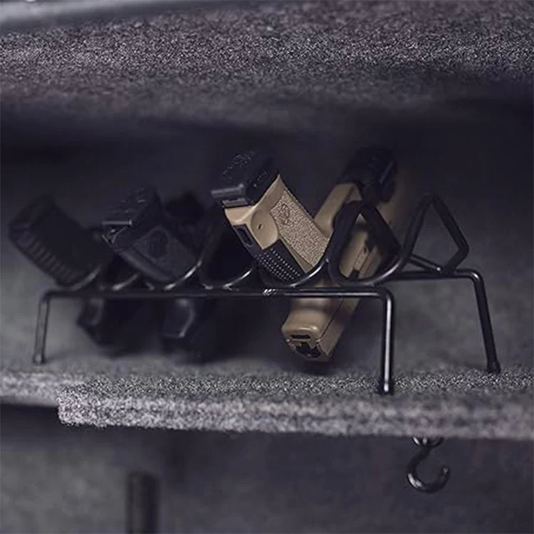 Stojak podłogowy do stosowania w pomieszczeniach zamkniętych. Stojak na broń